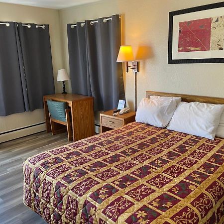 Rivers Inn Fort Madison Luaran gambar